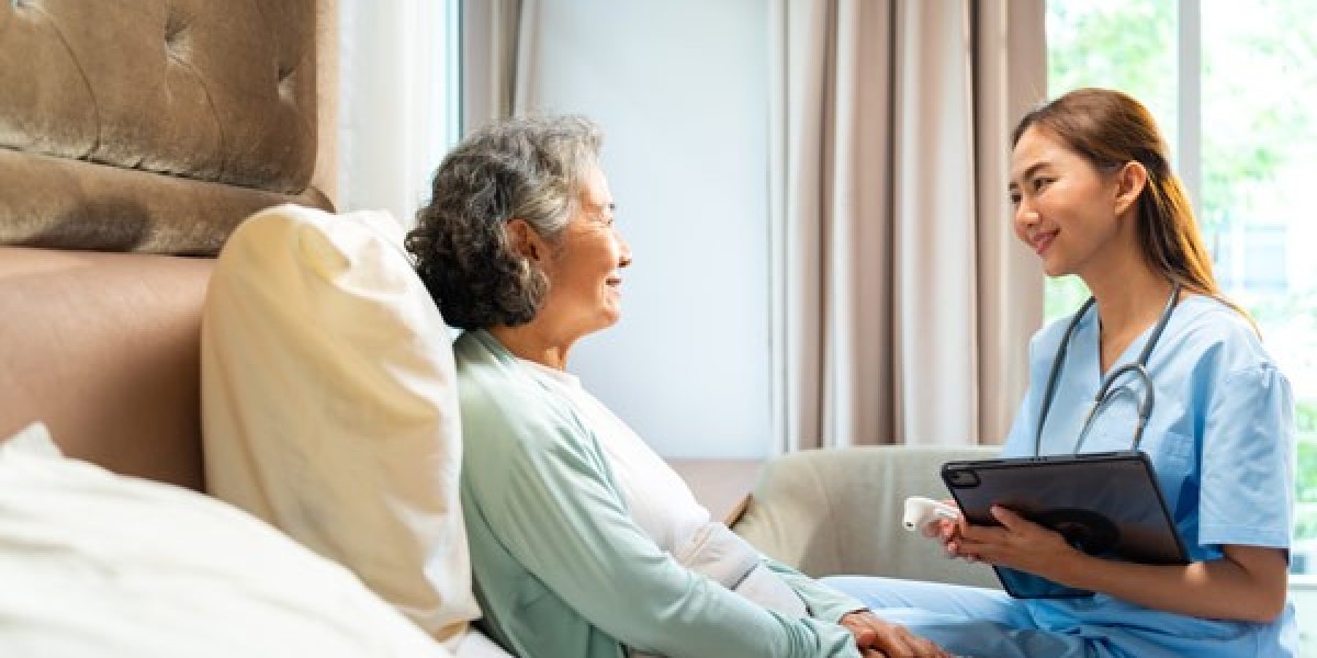 Benefits of Private Duty Nursing Care After a Hospital