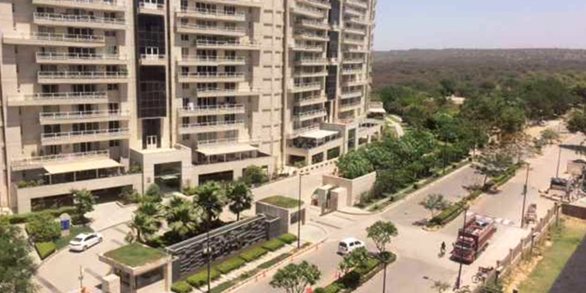 Live Grandly At La Lagune – Sector Road, Gurgaon