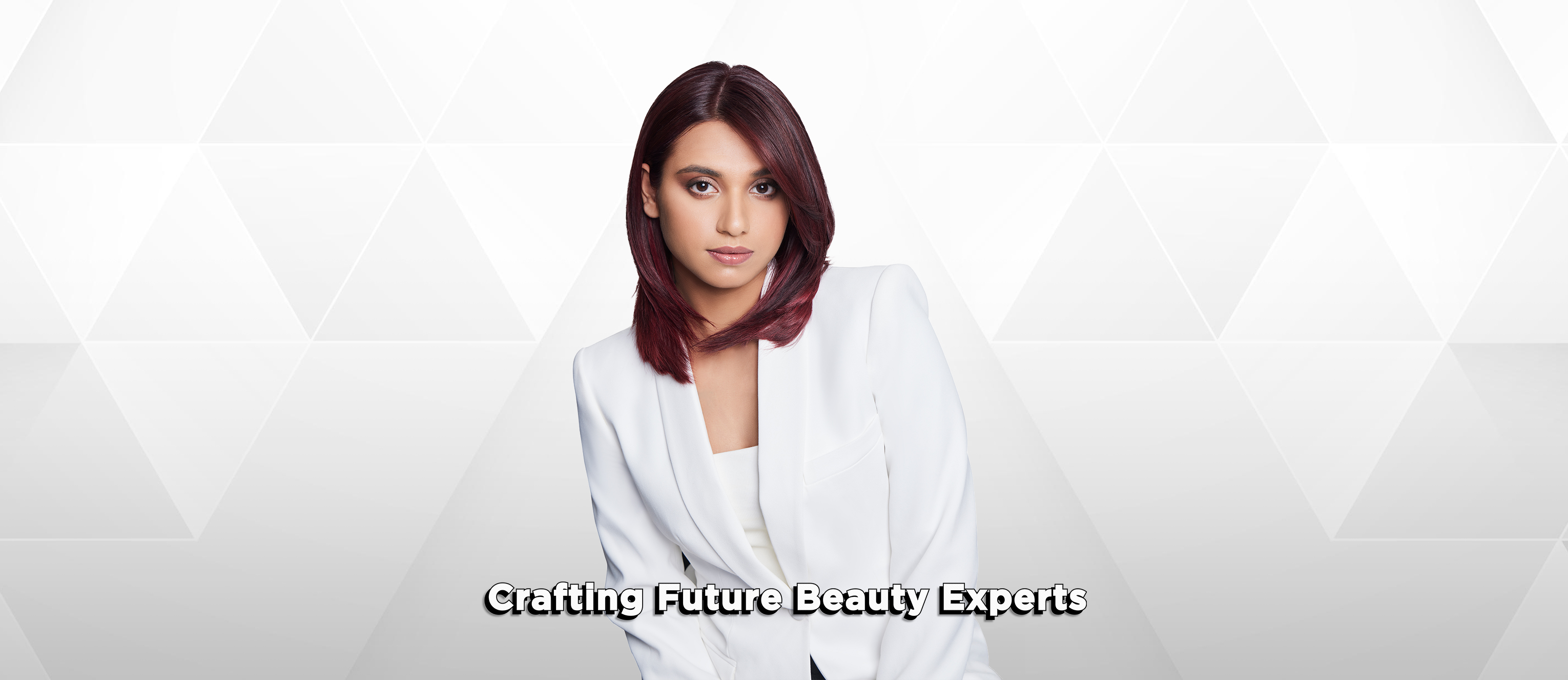 Mirrors Academy – Hair, Makeup & Styling Course in Hyderabad