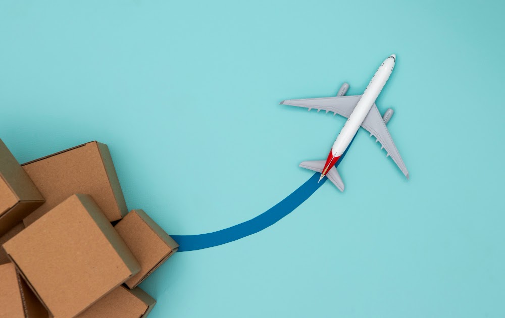 Complete Guide to Shipping a Parcel to China